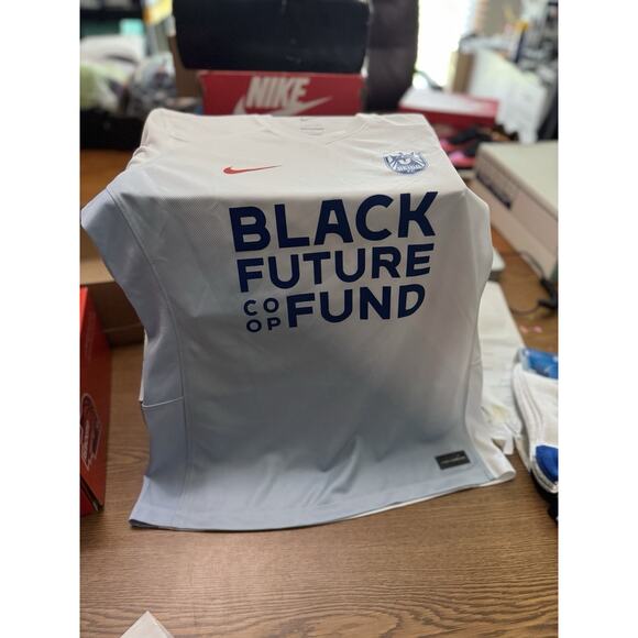 Nike Soccer Seattle Reign Fc Youth Medium - Picture 1 of 3